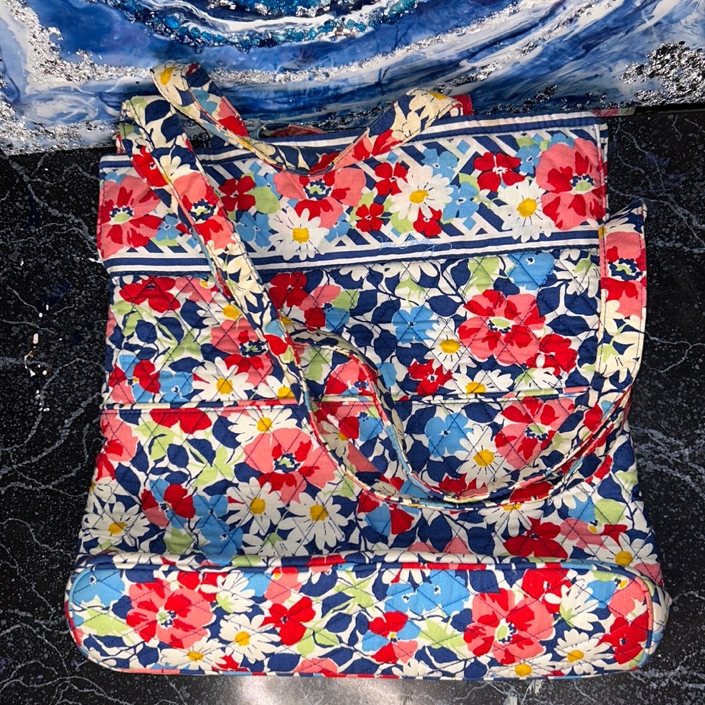 Vera Bradley Tote & Crossbody Bag color summer cottage